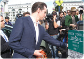 newsom_sfcharge1 Mayor Newsom Charges Plug-in Hybrid Prius